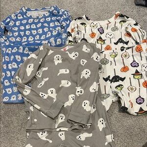 Halloween gap pajamas ghosts Halloween witches 2t 3t